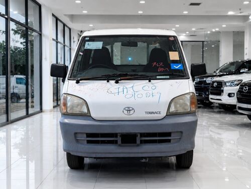 OFFER TOWN HIACE BEI ML18.5