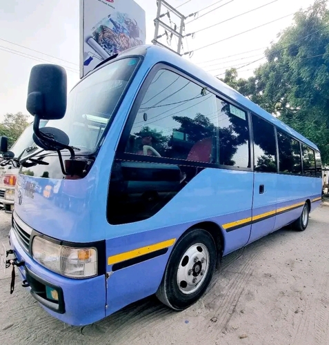 Toyota coaster 