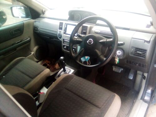 Nissan x trail