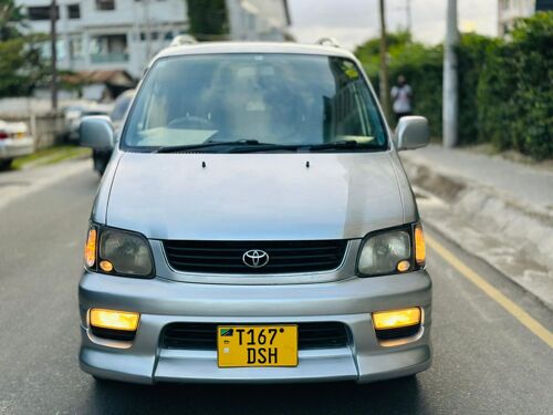 Noah old model sr40 Road tour 