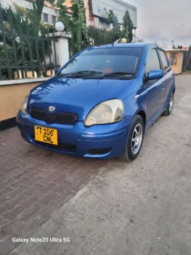 Vitz old model 