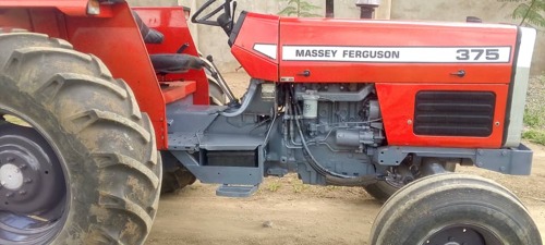 Used tractor MF