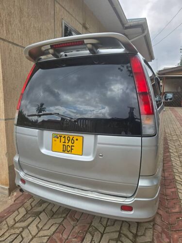 Noah old model sr40 Road tour 