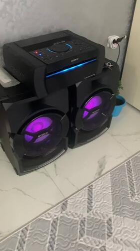 sony shake x10