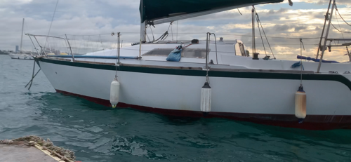 Sail boat yacht for sale 