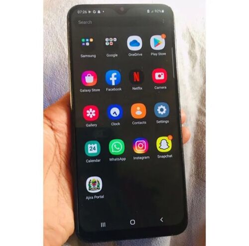 Samsung A20; 32gb