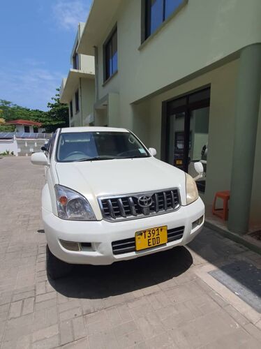 Toyota prado 2tr