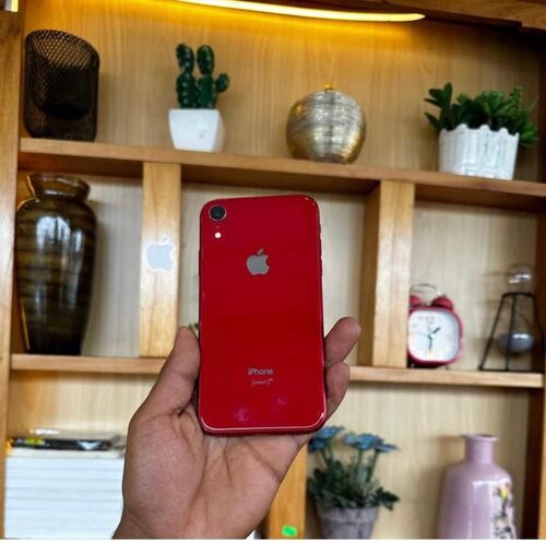 iPhone XR RED 