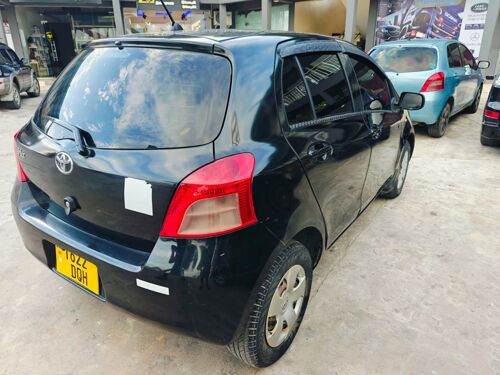 Toyota Vitz New 