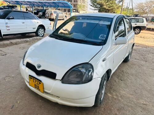 VITZ OLD MODEL