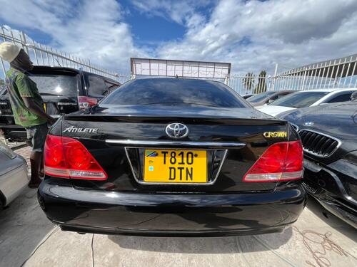2005 TOYOTA CROWN mil 12.9 tu