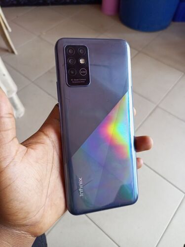 INFINIX NOTE 8