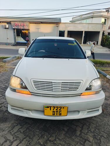 Toyota Harrier DTG