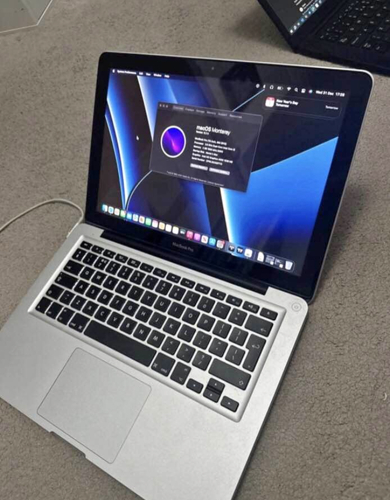 MacBook Pro 2012,