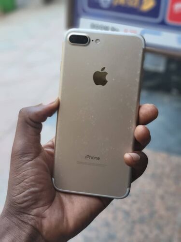 iPhone 7plus GB 32