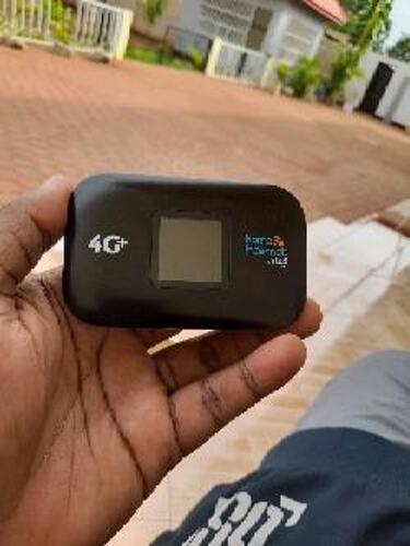 4G Wi-Fi router