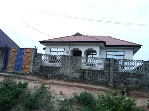 HOUSE FOR SALE AT KINYEREZI