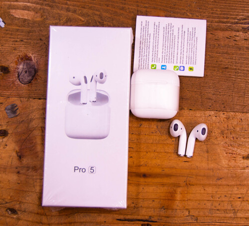 AirPods Pro5 FULLBOX BRAND NEW (OFFER) 40,000/= FREE DELIVERY