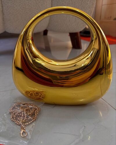 Elegant mini handbag