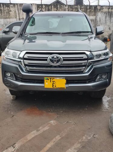 Landcruse GXR V8 diesel 