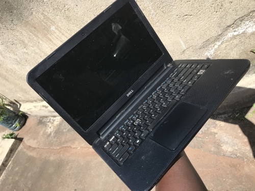DELL LAPTOP USED 