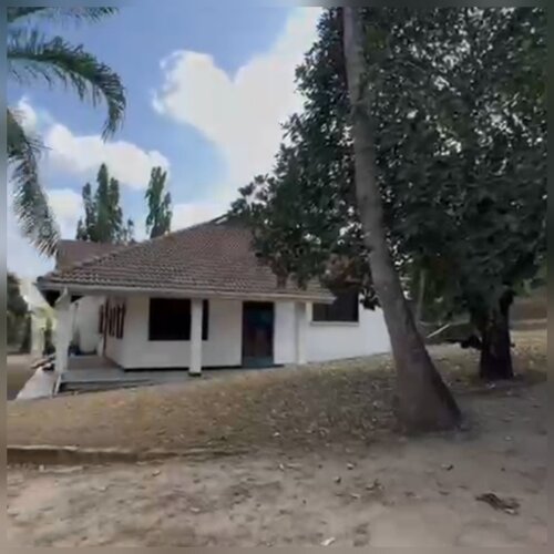 KIWANJA EKA 2,LUGURUNI MBEZI