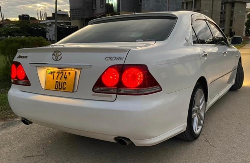 TOYOTA CROWN | Kupatana