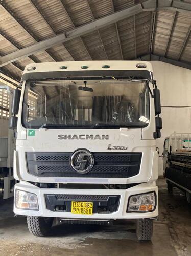 Lorry(shacman)  L3000 10T flat bed 4x2 ALL new