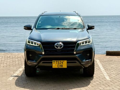 Toyota Fortuner 