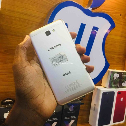Samsung galaxy J7