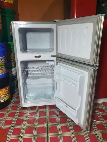 Nauza fridge Mr uk 280k