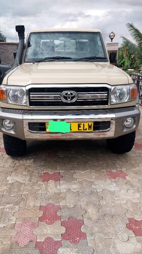 Landcruiser single pickup 
