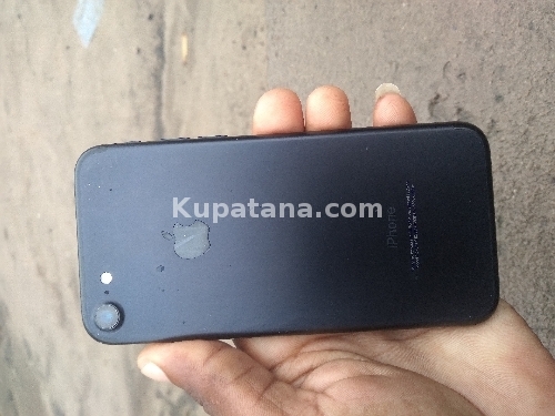 iPhone 7 Plain (Gb32)