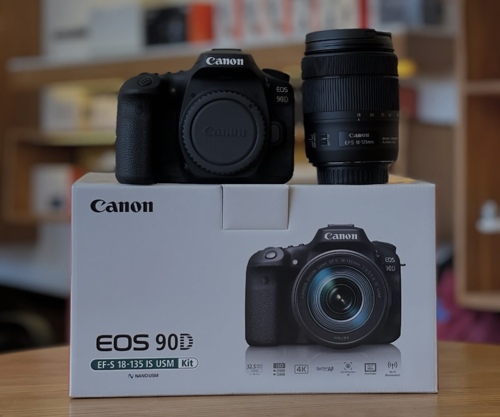 Canon EOS 90D DSLR Camera