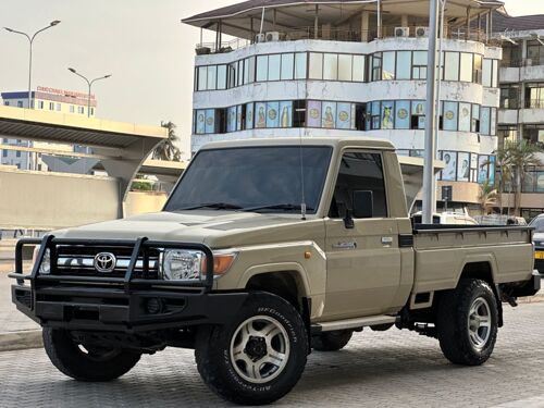 Landcruiser single cabin 