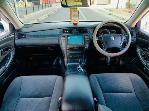 TOYOTA CROWN ATHLETE DVC 