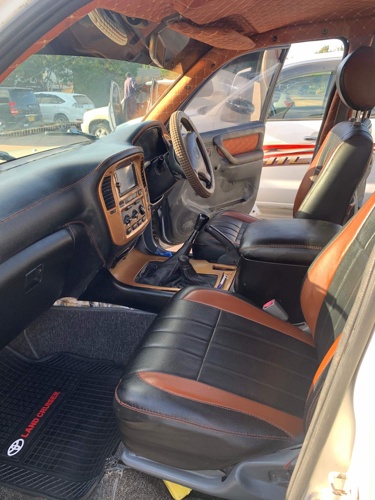 Land Cruiser Gx