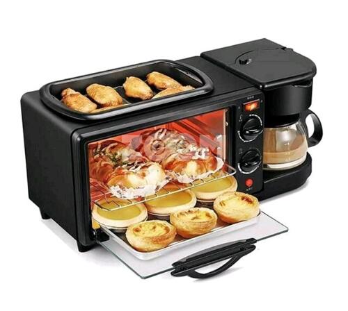Breaking fast Makear Tost