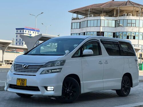 Toyota Velfire 