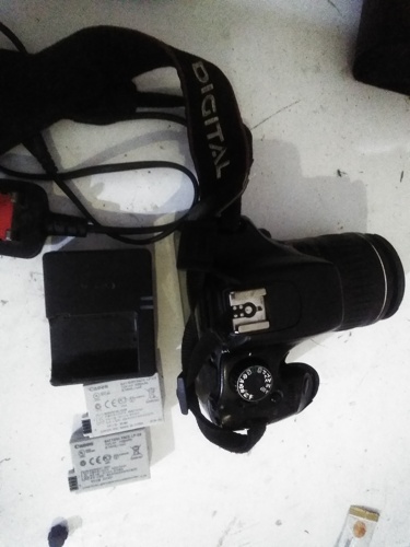 CANON 550D LENS  28-90mm 