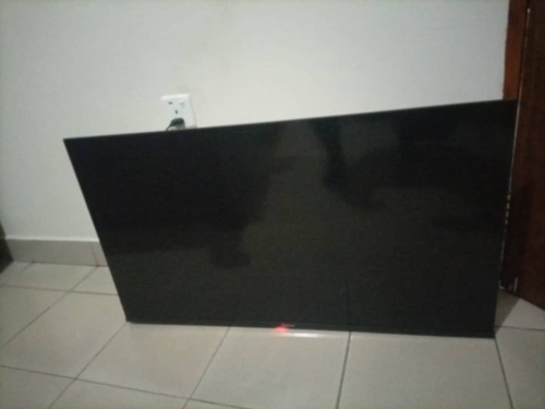 Hisense LED TV
