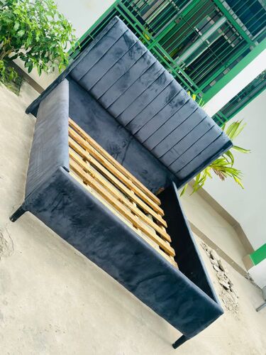 Kitanda cha Bedsofa NI imara 