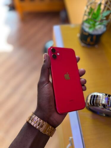 iPhone 11plain gb64 Clean