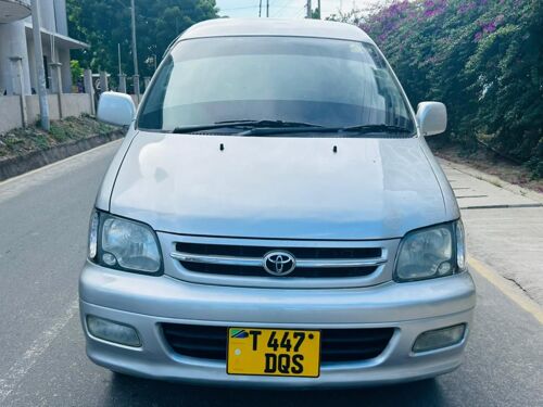 Toyota Noah old model 