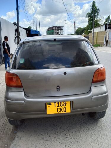 Vitz old model 