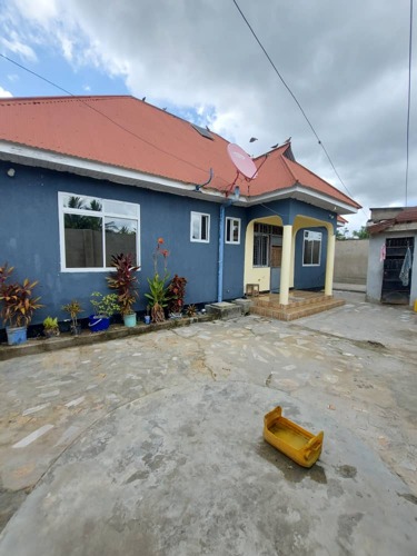 NYUMBA MPYA VIKINDU VIANZI