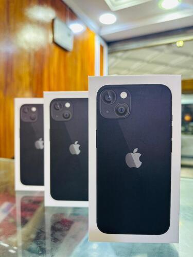 Iphone 13 plain FULL BOX