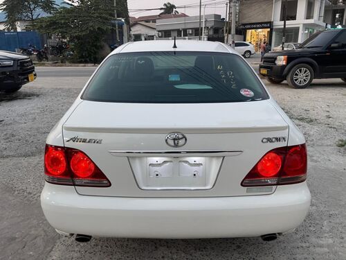 Toyota Crown Athlete Unregiste