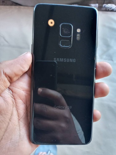 Samsung s9 plain 