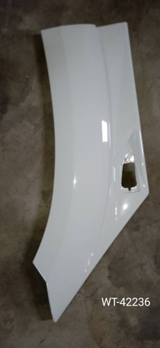 Rear left fender Howo